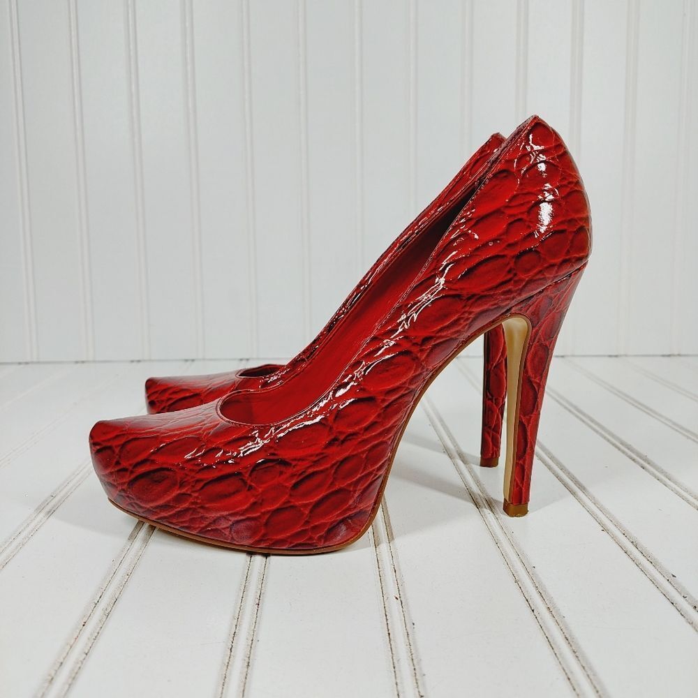 Aldo Red Patent Leather Stiletto Heel Croc Embossed Platform Pumps B130